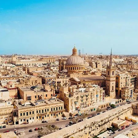 Immerse In Luxury Valletta's Historic Heart Βαλέτα