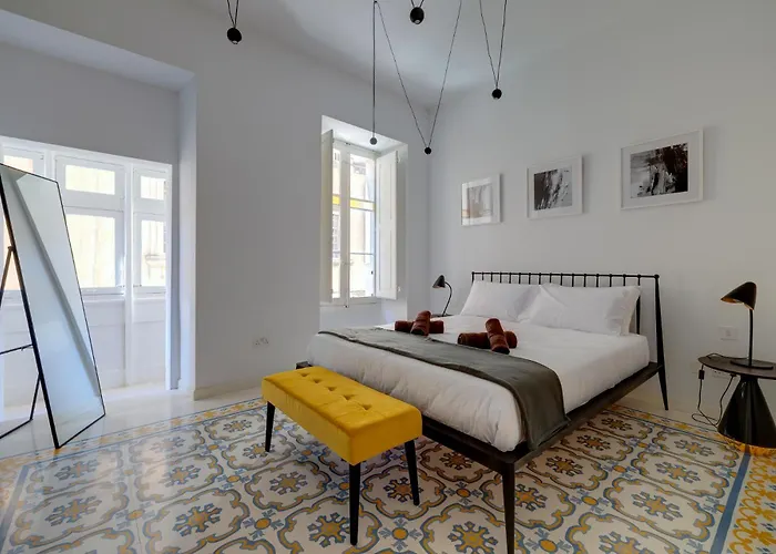 Immerse In Luxury Valletta's Historic Heart *