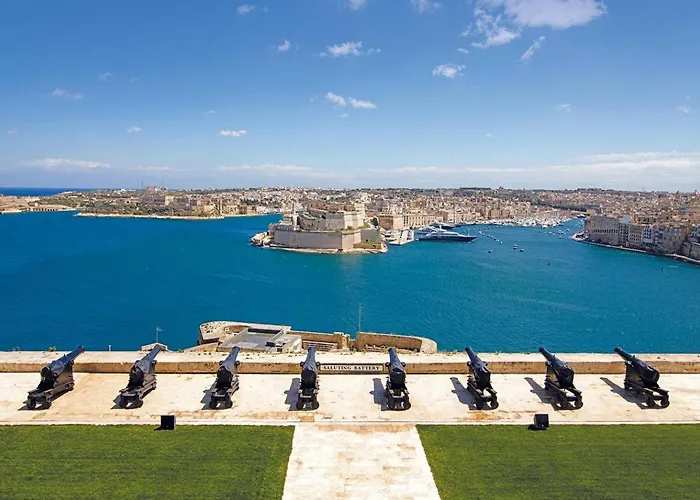 아파트 Immerse In Luxury Valletta's Historic Heart 발레타