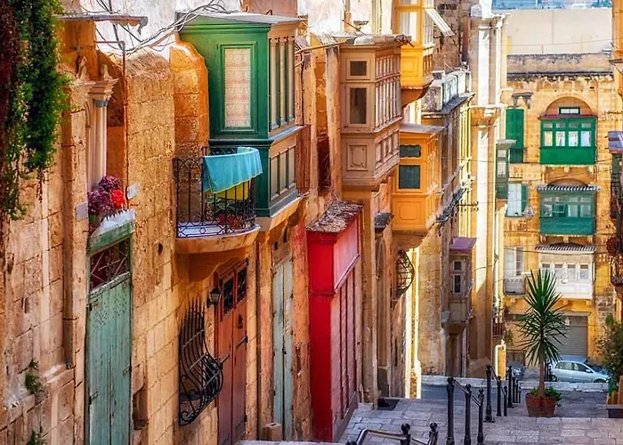 Immerse In Luxury Valletta's Historic Heart 발레타