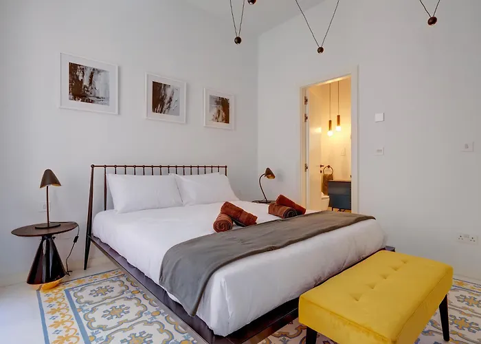 Immerse In Luxury Valletta's Historic Heart * 발레타