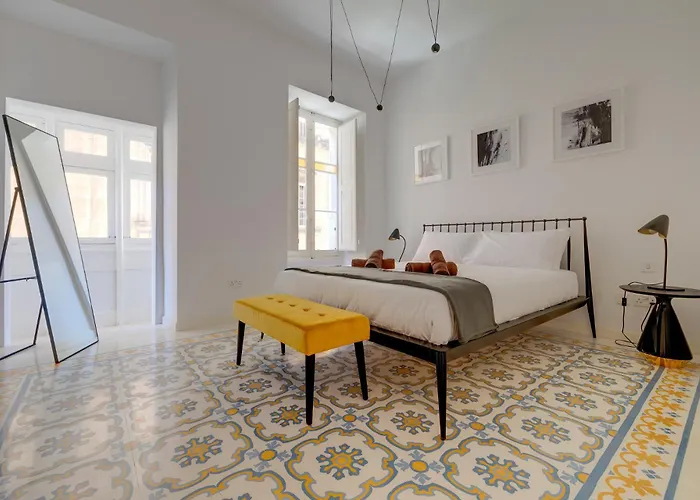 Immerse In Luxury Valletta's Historic Heart 아파트